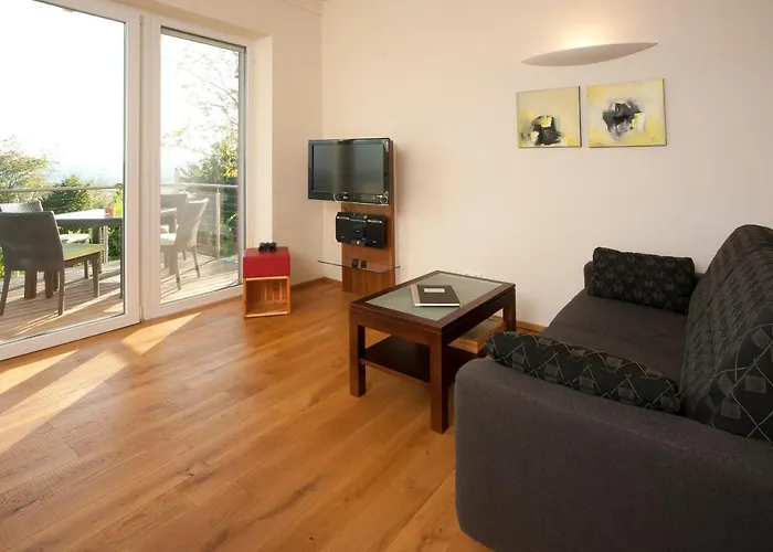 度假居 Ferienhaeuser Im Weingarten *